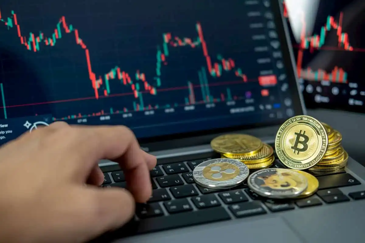 Cryptocurrency Market Analysis: Overbought Signals for eCash (XEC) and Dent (DENT)